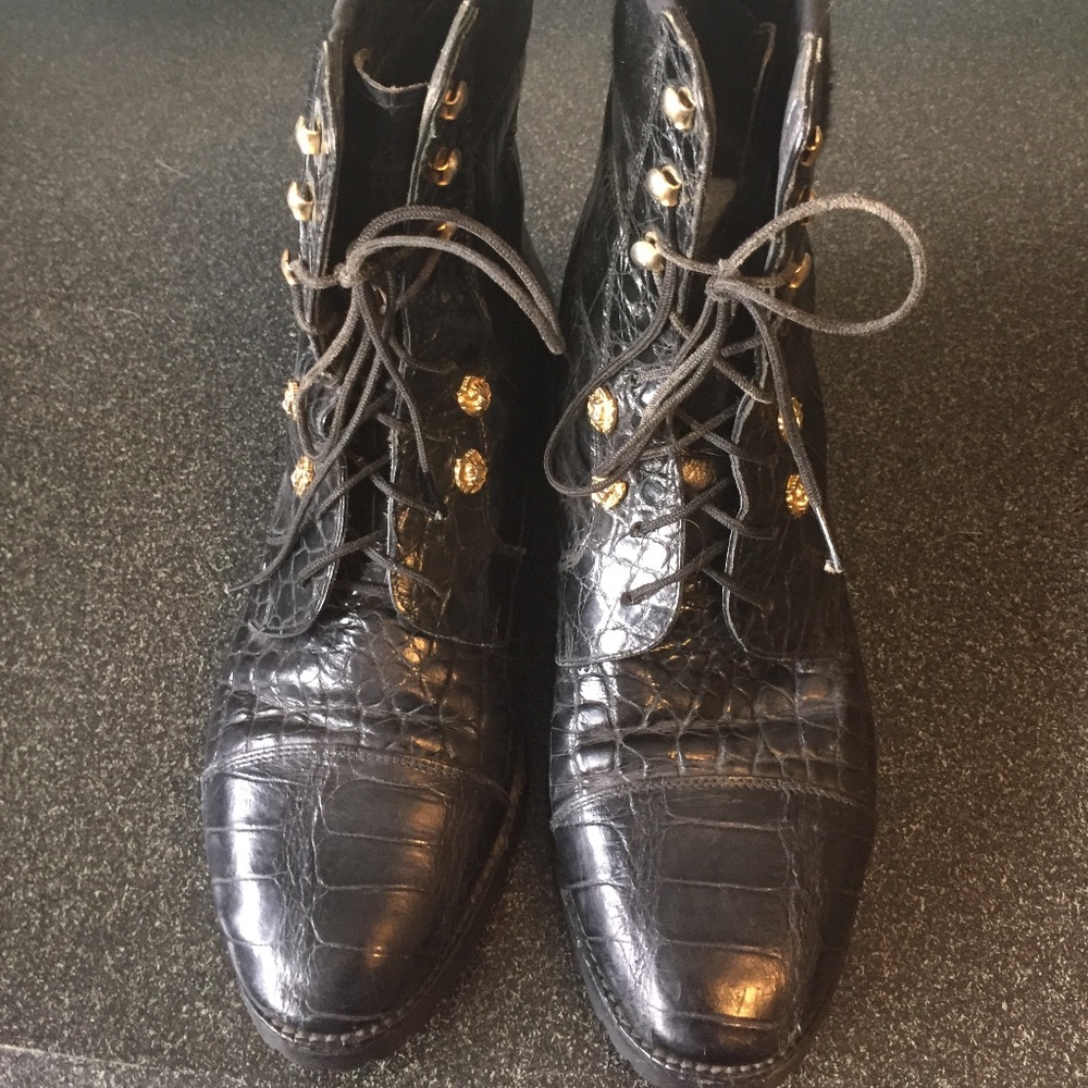 ICM black leather (croc embossed) Italian boots, NWT 37 or US 6.5